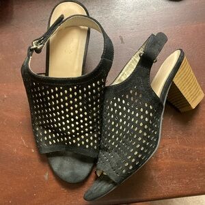Elegant Black Women's Heeled Sandals size 9.5 Jaclyn Smith